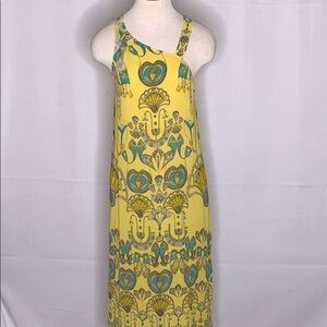 NWT Akemi +Kin dress size - 6